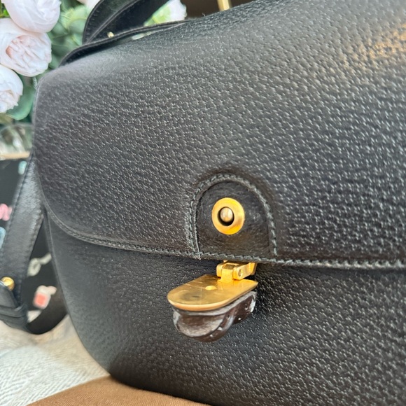 Vintage Gucci Crossbody with bamboo detail clasp - Picture 16 of 16